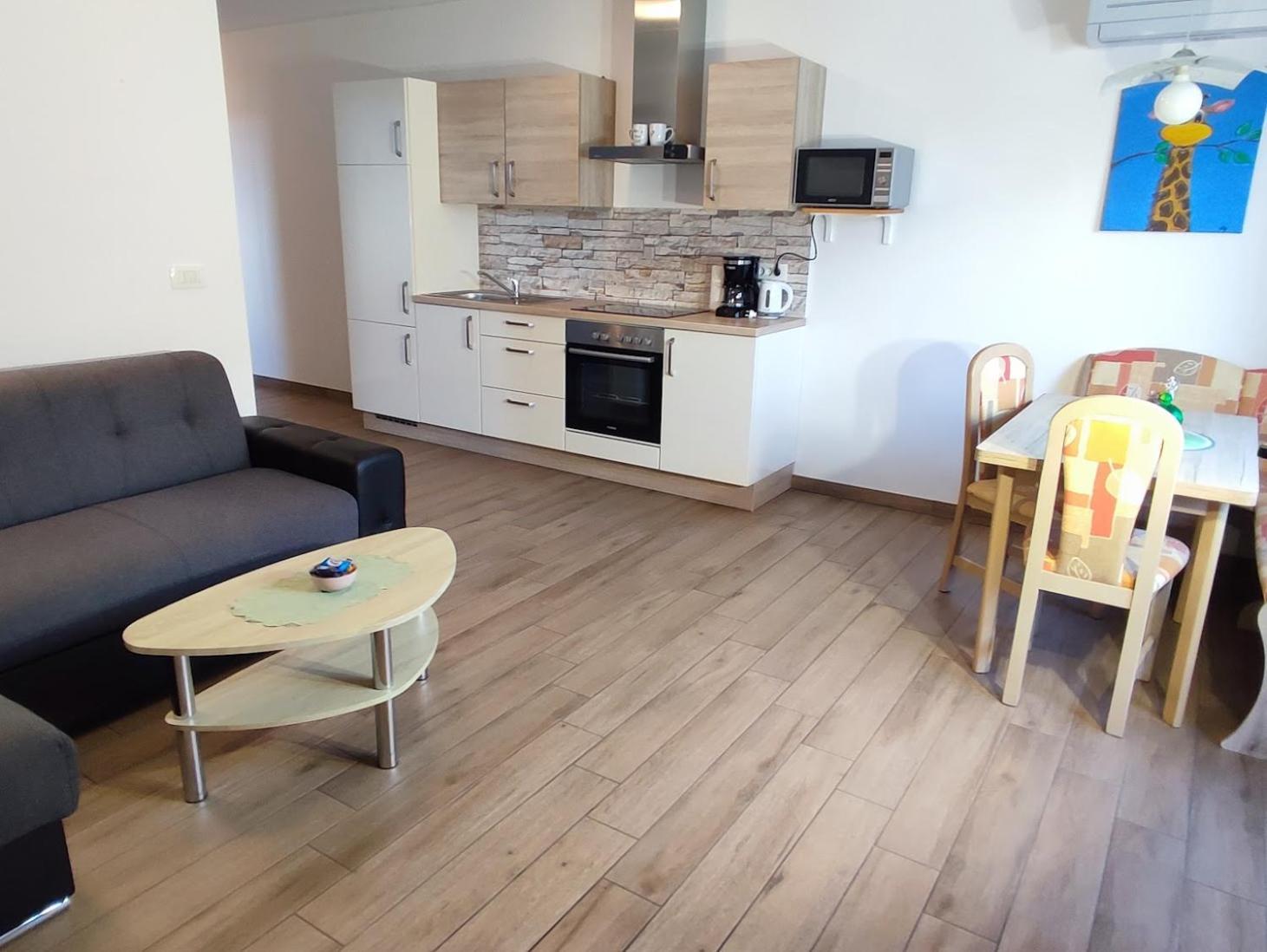 Apartments And Wellness Jelovca Radovljica Eksteriør bilde