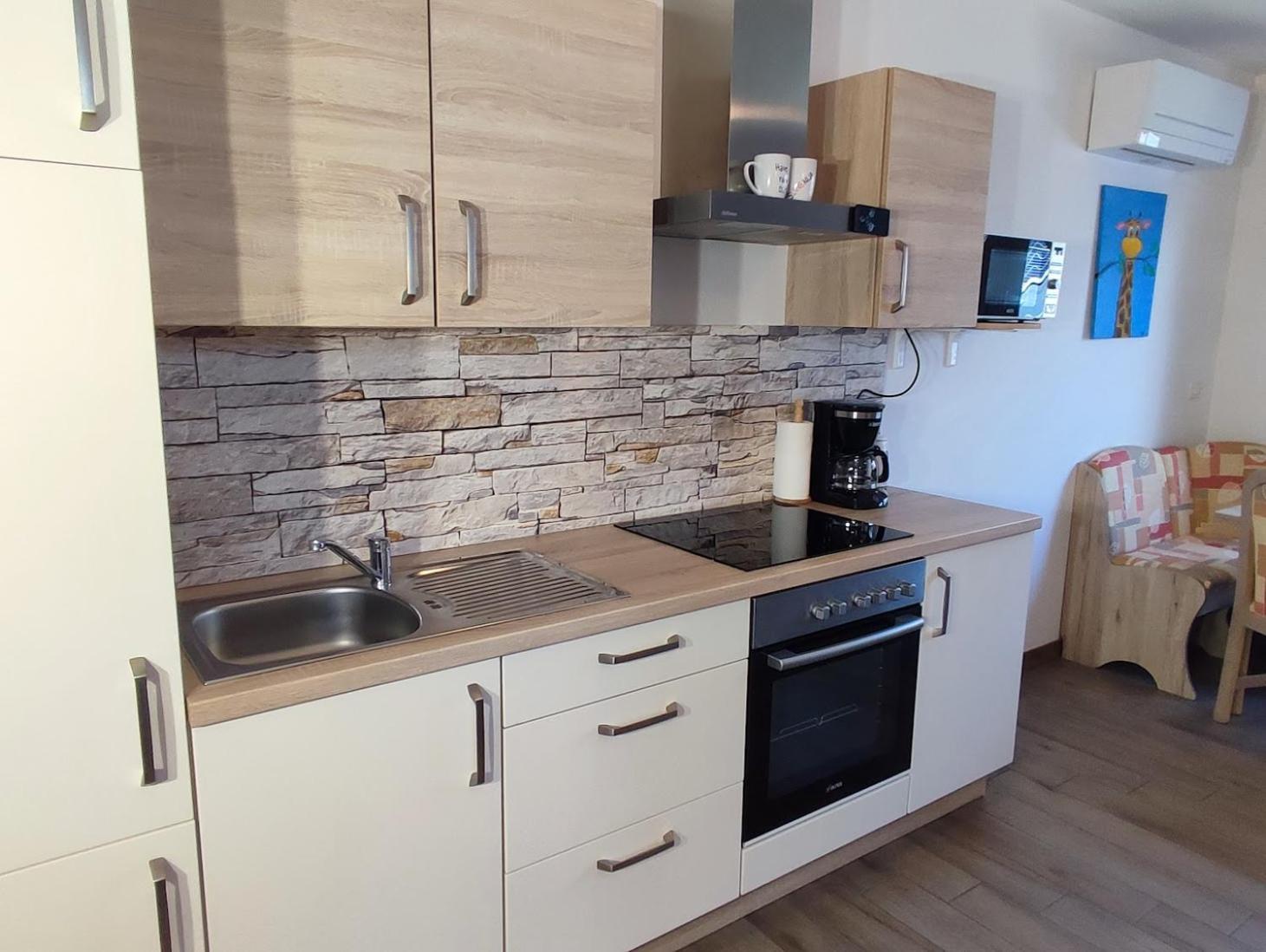 Apartments And Wellness Jelovca Radovljica Eksteriør bilde
