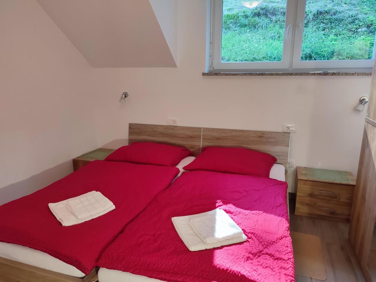 Apartments And Wellness Jelovca Radovljica Eksteriør bilde