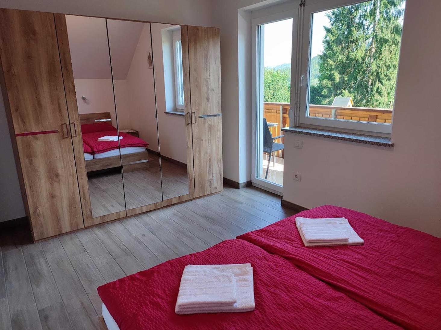 Apartments And Wellness Jelovca Radovljica Eksteriør bilde